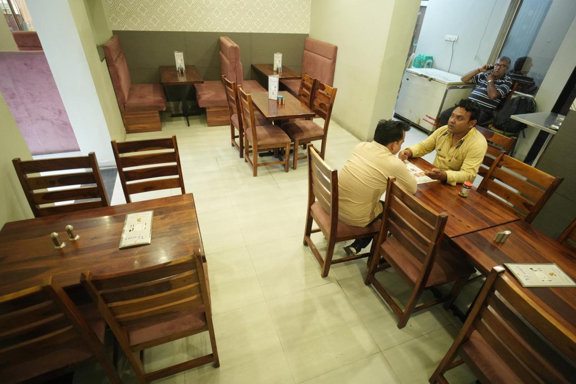 Mewar Hotel ชัยปุระ ภายนอก รูปภาพ